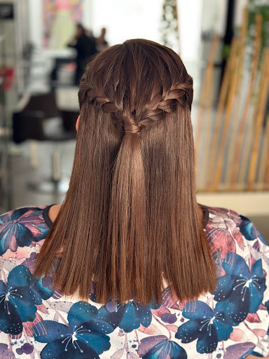 Isa Rubio Hair Salón - Thumbnail
