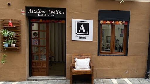 Aitziber Avelino Estilistas Logo