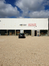 Photo n°2 de ANTIKERIK - Antiquités & Brocante à Pressigny-les-Pins (Magasin d'antiquités)