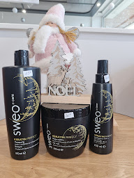 Photo n°11 de A VOS SOUHAITS Coiffure à Beynes (Salon de coiffure)