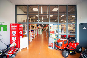 Photo n°6 de Mr.Bricolage Chatillon Sur Chalaronne à Châtillon-sur-Chalaronne (Magasin d'outillage)