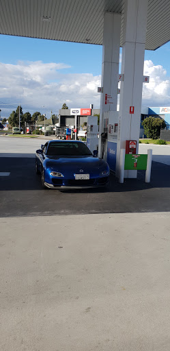 United Petroleum Dandenong West (Dandenong outbound) (Pie Face) Gallery - Australia