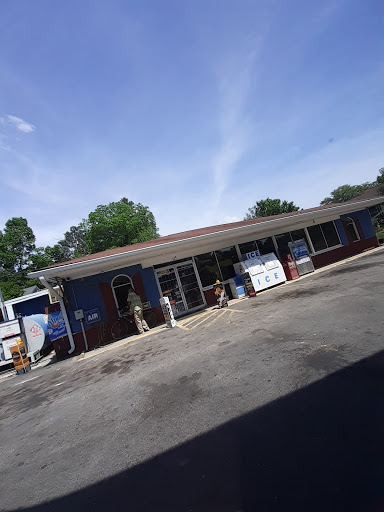 Ball's Food Mart - Thumbnail