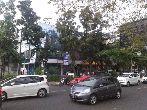 Yogya Learning Center, Author: Harry Riyanto Akbari