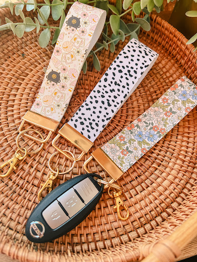 Daisy Designs Bespoke Stationery - Thumbnail