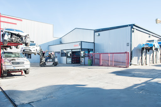 Desguaces Quini - Desguace en Madrid - Envió a toda Europa