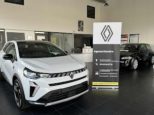 Photo n°2 de Agence DENAIRE à Saint-Étienne-de-Montluc (Vendeur de voitures d'occasion)