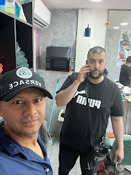 Photo n°6 de Salon de coiffure Papa Armstrong à Massy (Salon de coiffure)