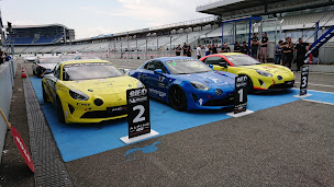 Photo n°26 de Peugeot Citroën - Garage Castelli à Crolles (Vendeur de voitures d'occasion)