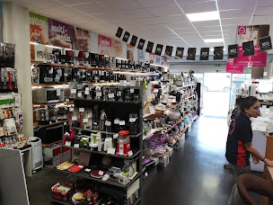 Photo n°12 de Pulsat & love literie à Lannemezan (Magasin d'électroménager)