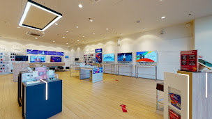 Photo n°25 de Boutique SFR Carcassonne Salvaza à Carcassonne (Opérateur téléphonique)