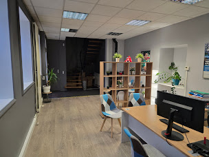 Photo n°2 de Allianz Assurance ELBEUF - Aurelie BELMONT à Elbeuf (Compagnie d'assurance moto)