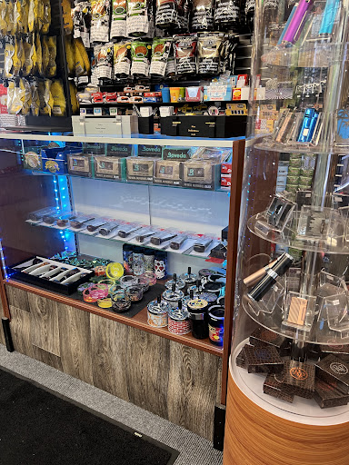 Delano Tobacco Store - Thumbnail