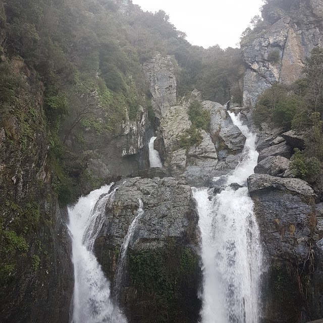 Cascade De L'Ucelluline