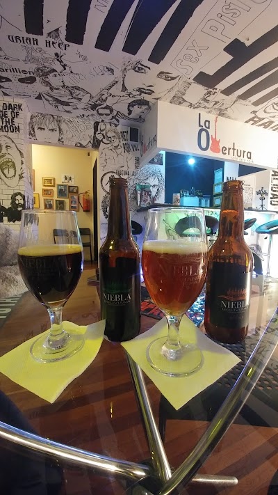 Photos of La Obertura Caf&eacute; Arte Rock