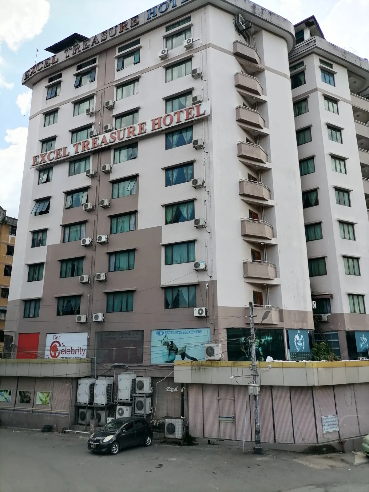 Excel Hotel