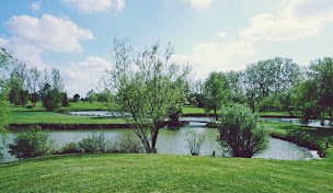 Photo n°3 de UGOLF : Golf d'Avignon Châteaublanc à Morières-lès-Avignon (Terrain de golf)