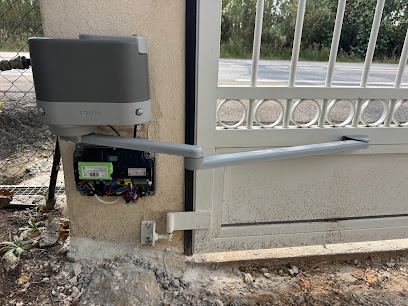 S.M.A TECH PACA - Electricité - Motorisation de portail - Alarme maison - Volet roulant