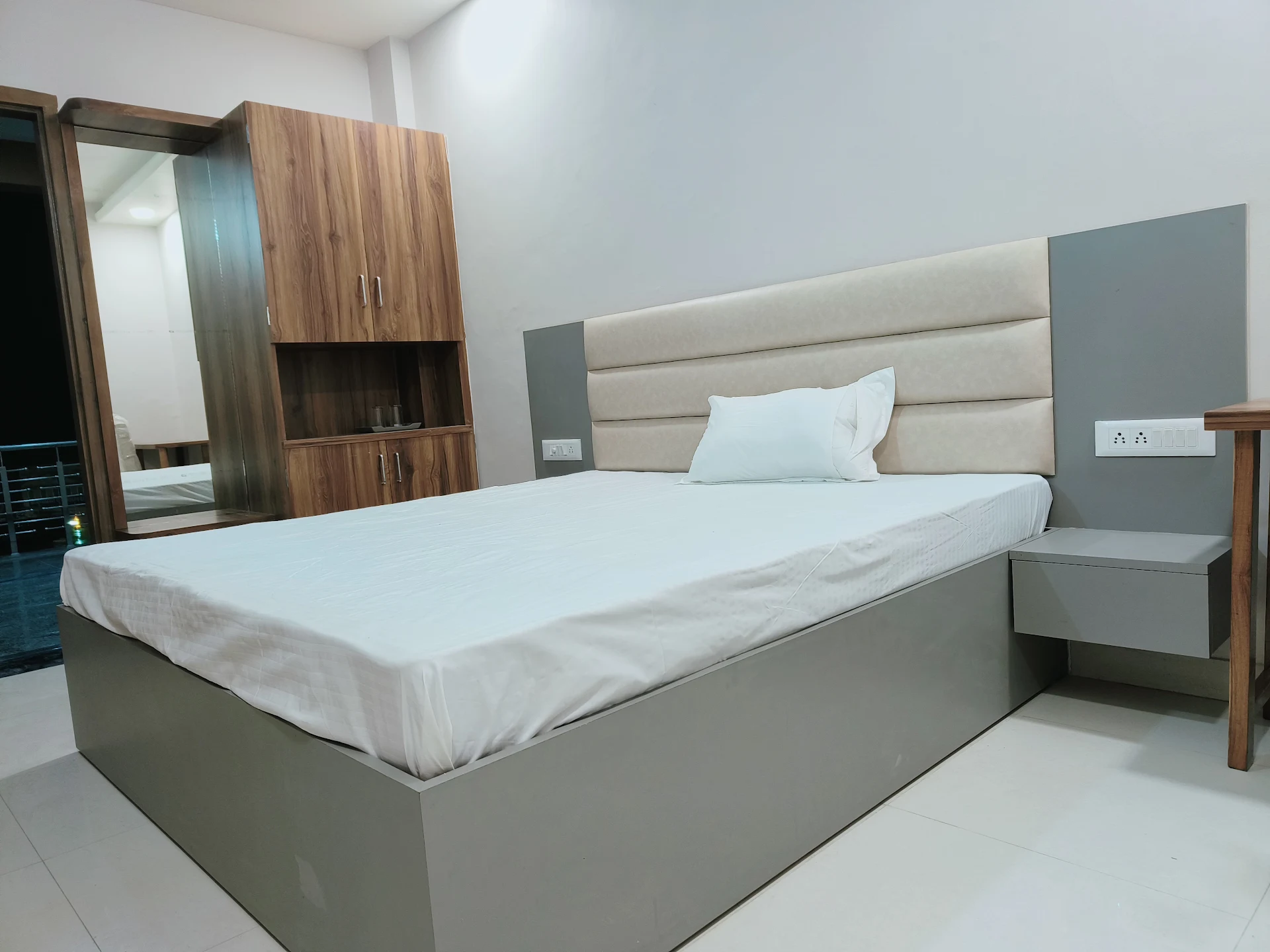 HOTEL PARK VIEW RESIDENCY