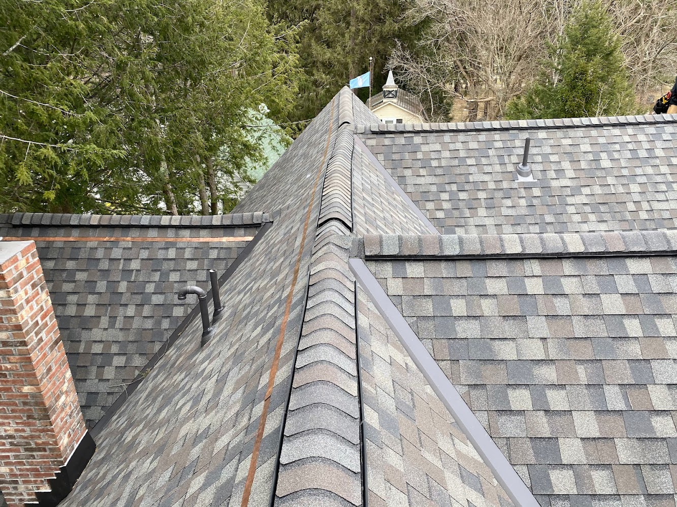 Chris Battaini Roofing & Seamless Gutters in Lee