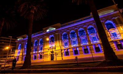 Photos of Biblioteca Publica Santiago Severin
