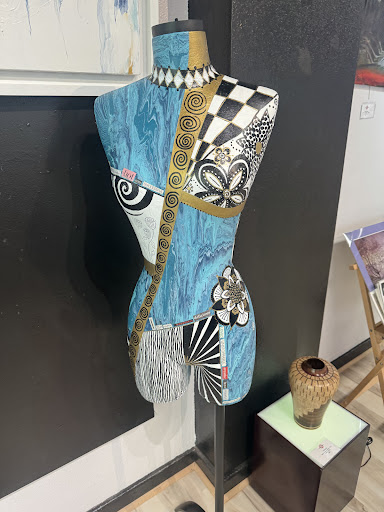 Gallery Q4 - Visual