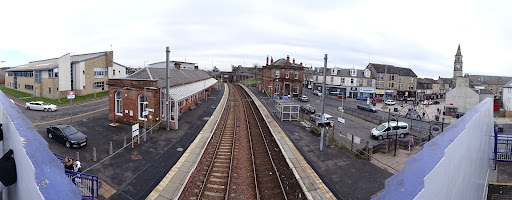 The Training station - Saltcoats Logo