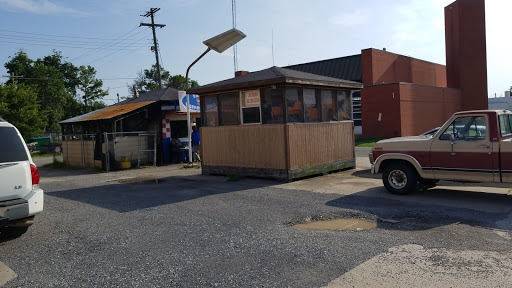 Yank's Famous Barbeque - Thumbnail