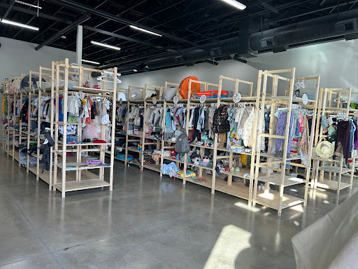 Preloved Eagle Mountain - Visual