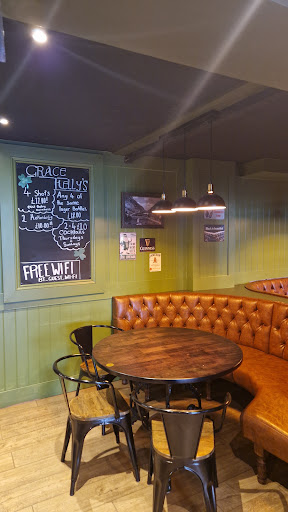 Grace Kelly's - Visual