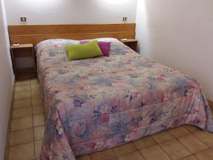 Photo n°4 de Le Jardin des Iles Chambres et Studios à Brem-sur-Mer (Chambre d'hôtes)