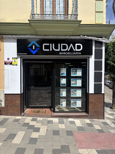 Ciudad Inmobiliaria Camas / Urbareal Estate Project S.L.U