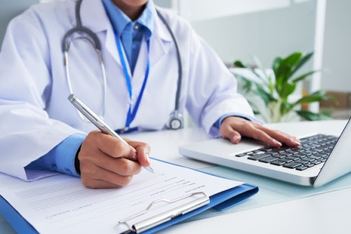 West Bloomfield Internal Medicine: Dr. James Bragman - Thumbnail