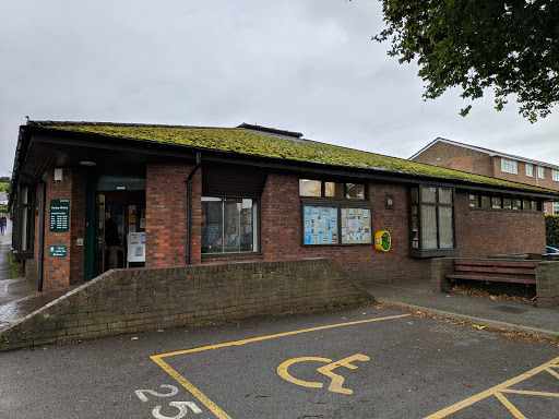 Henley Library - Visual