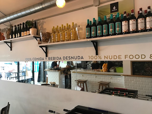 Nude café