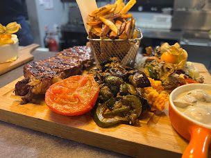 Photo n°5 de Restaurant -pizzeria Artisanale Ô Chalet -halal à Avignon (Restaurant halal)