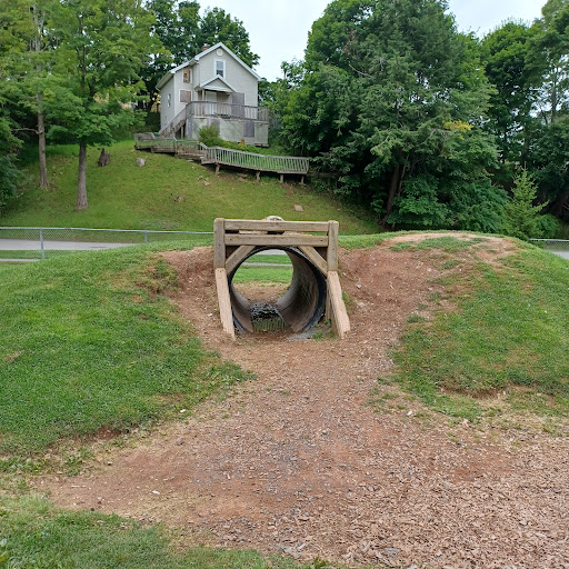 Victoria Park Kinsmen Playground - Thumbnail