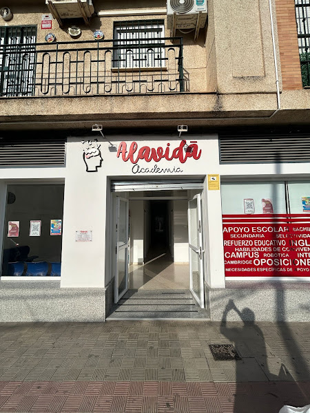Alavidā Academia