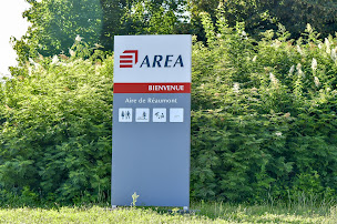 Photo n°2 de Aire de Réaumont - A48 - AREA à Réaumont (Aire d'autoroute)