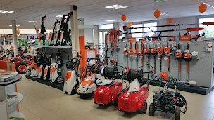 Photo n°1 de SAS FAURE JARDINAGE Valence - Husqvarna - Stihl - Honda - Kubota à Valence (Atelier de réparation de tracteurs)