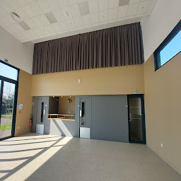 Photo n°4 de R2S Grand Est et Ile de France à Reims (Magasin de stores et de rideaux)