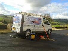 T’s WINDOW CLEANING bath