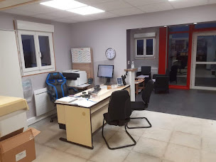 Photo n°7 de Eure camping-car à Nassandres sur Risle (Concessionnaire de véhicules de loisirs)