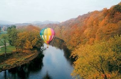 Photos of Balloonatics & Aeronuts