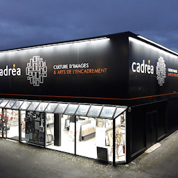 Photo n°2 de Cadréa Caen-Mondeville - Spécialiste de l'encadrement et de l'image à Mondeville (Fournisseur de cadres en bois)
