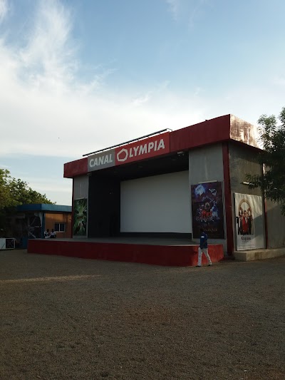 Photos of CanalOlympia Hippodrome