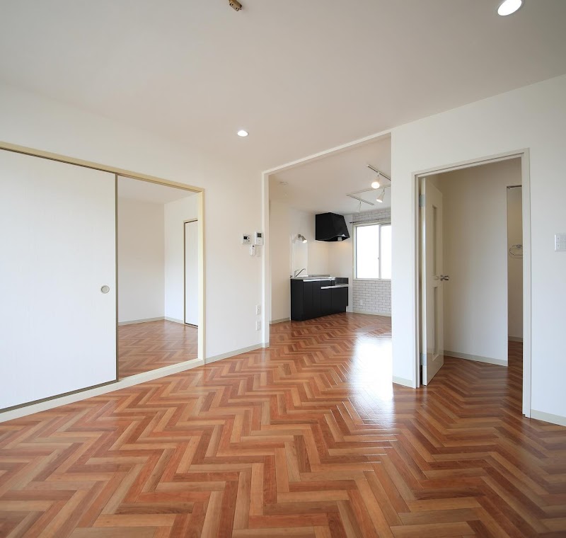 酒巻不動産 株式会社