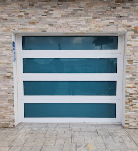 Neal Impact Garage Doors - Miami, Florida