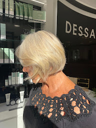 Photo n°12 de DESSANGE - Coiffeur Le Lavandou à Le Lavandou (Institut de beauté)