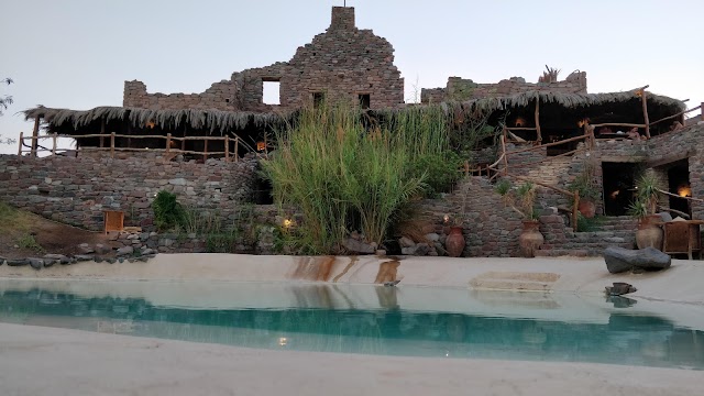 Castle Zaman rezrveshn